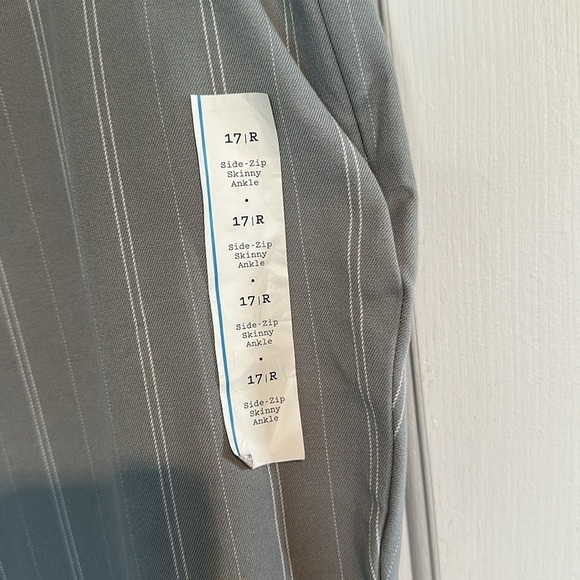 NWT a new day grey skinny ankle pant size 17 - Picture 4 of 6